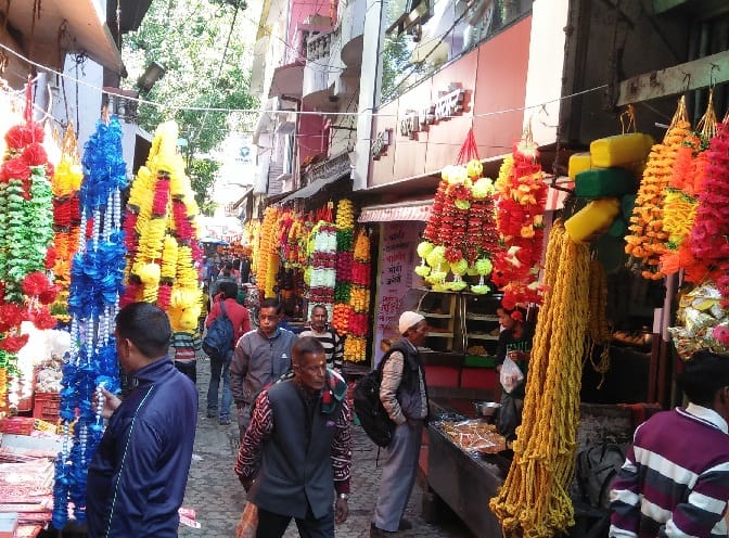 The market has started decorating Diwali.