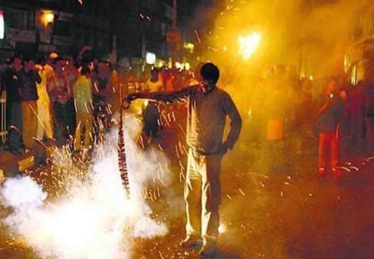 supreme court Stopped the fireworks up to 100 meters from Silence Zone