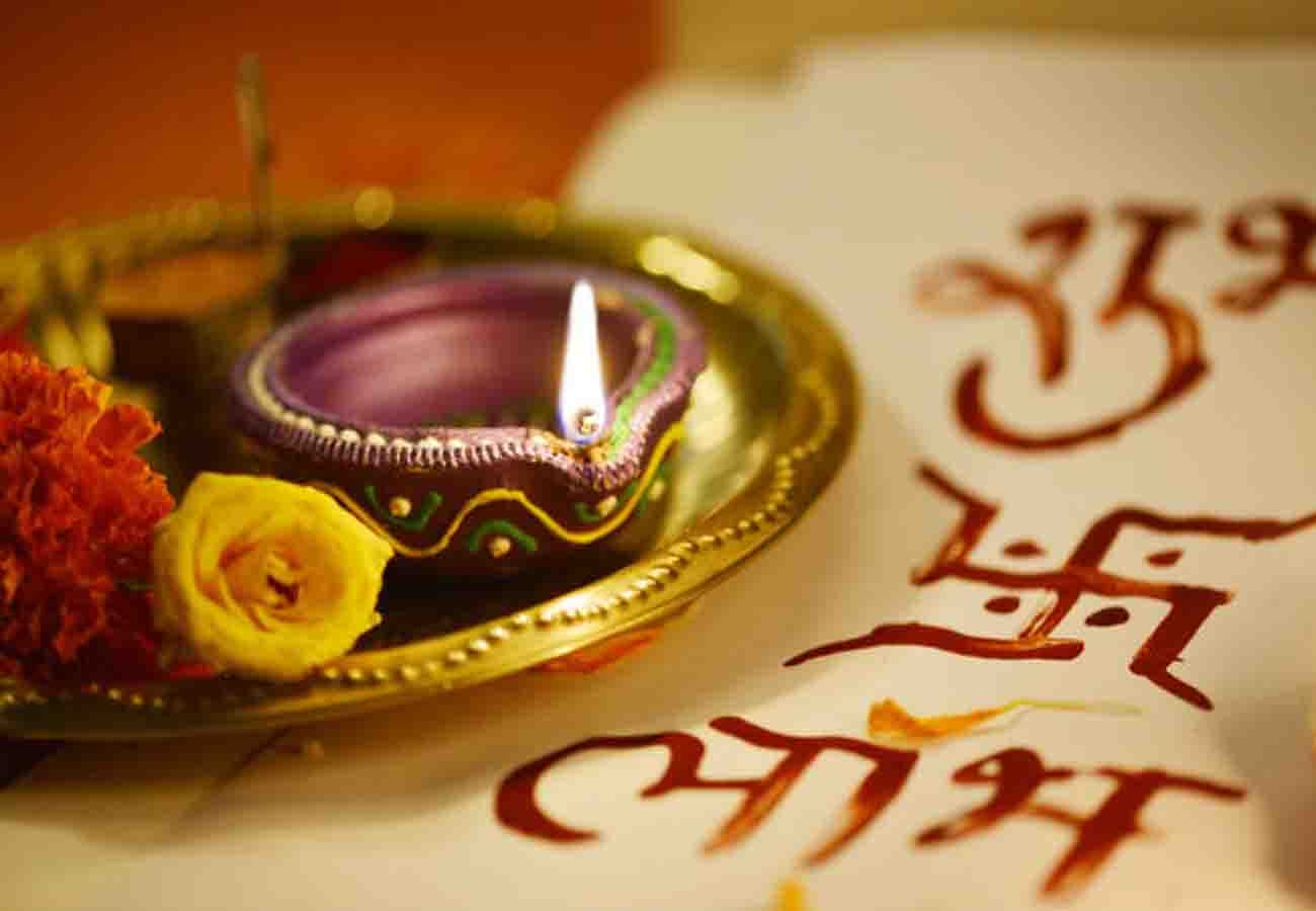 Dhanteras 2018 ke Achuk Upay know pujan vidhi, shubh muhurt and shopping