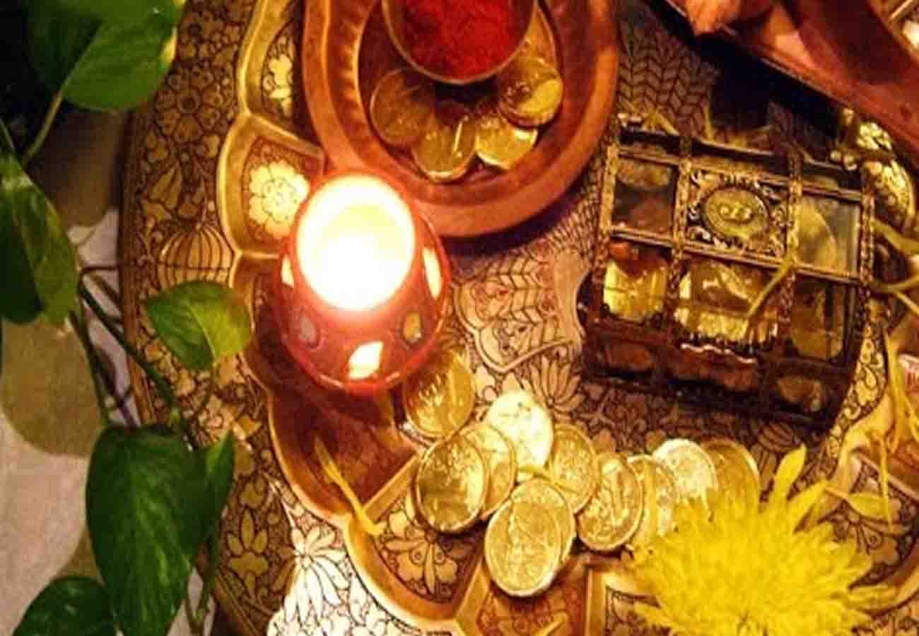 Dhanteras 2018 ke Achuk Upay know pujan vidhi, shubh muhurt and shopping