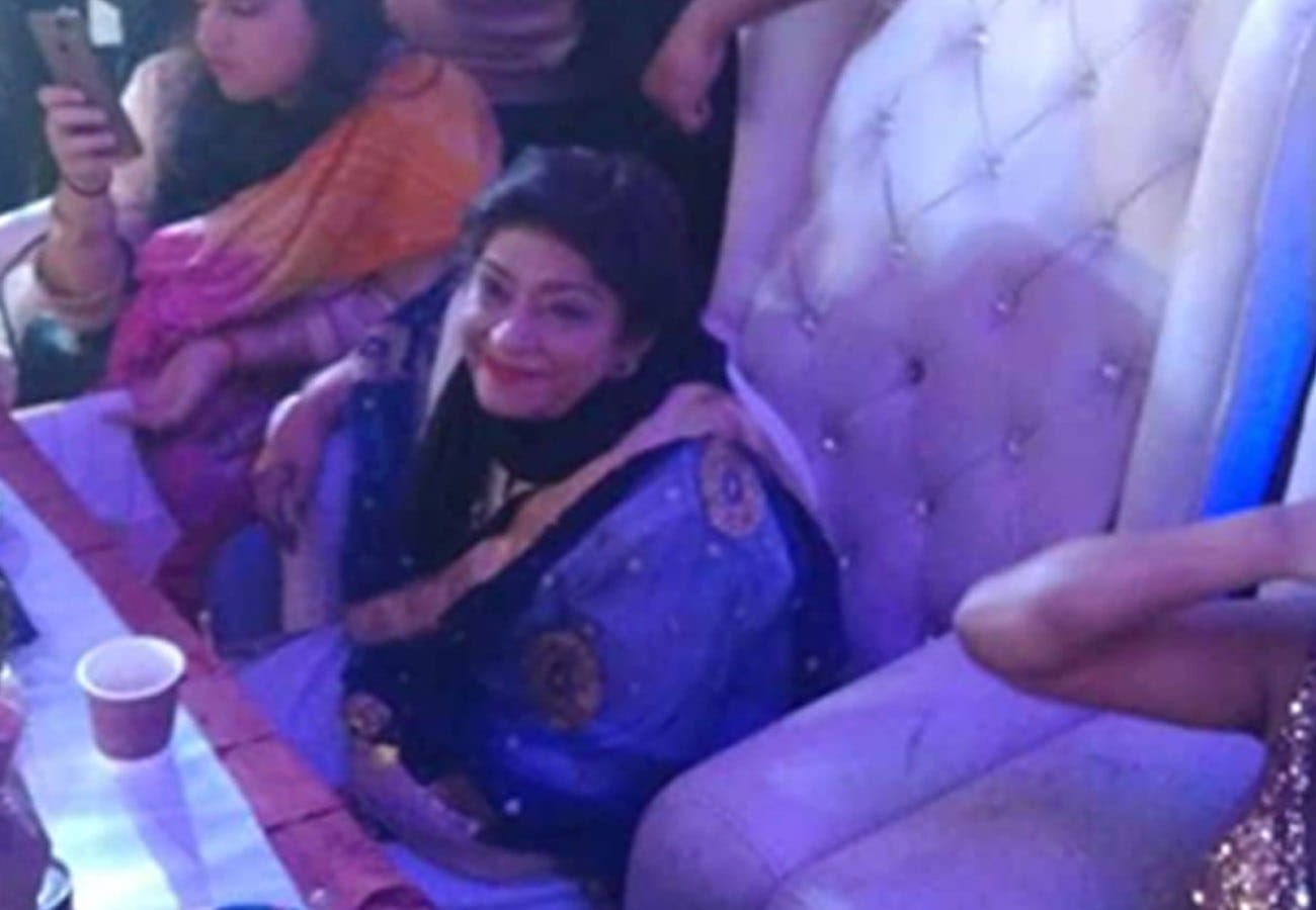 Bollywood Actress Raveen Tandon Actor Tushar kapoor and Choreographer Saroj Khan in kanpur