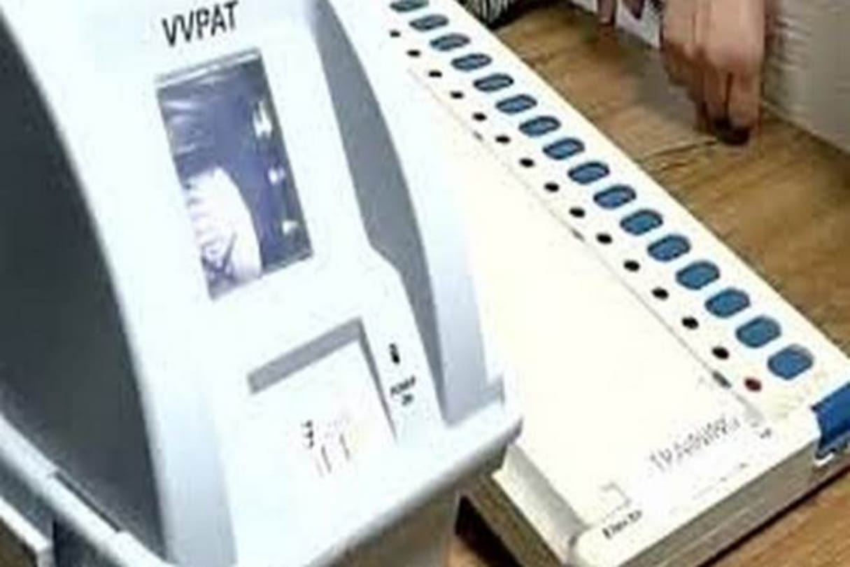 Central chamber to be built in states for  EVM and VVPAT security