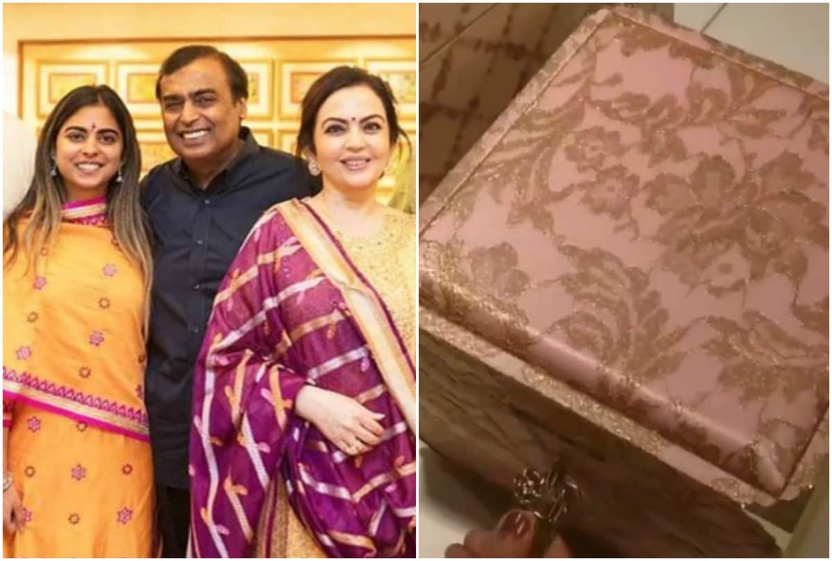 mukesh ambani daughter isha ambani wedding card lets check