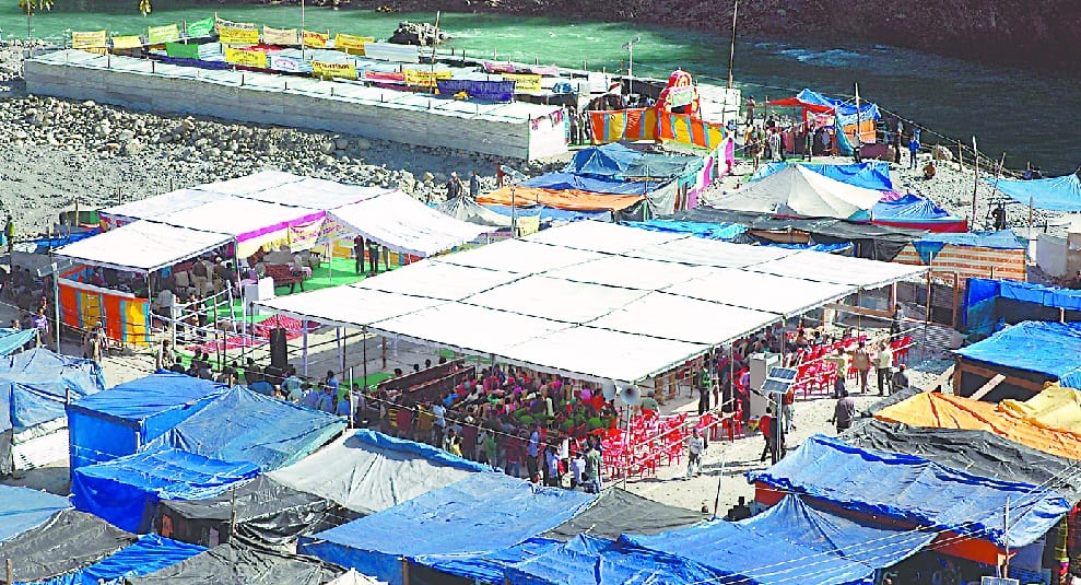 Preparations for the historic Jolgibi Fair