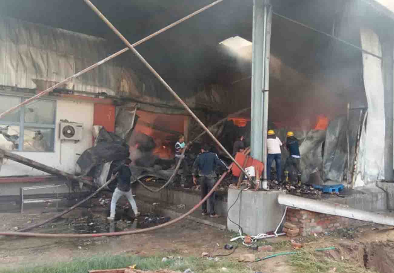Fire in Unnao chips factory
