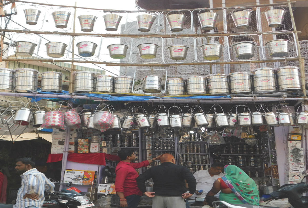 dhanteras 2018 jewellry markets, diyas, bazaar for shopping, images and wallpapers