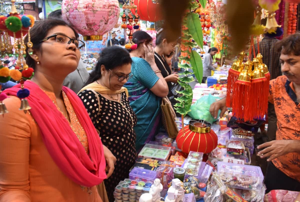 This Deeawali decorate your home with clay lamps beside chinese jhalar