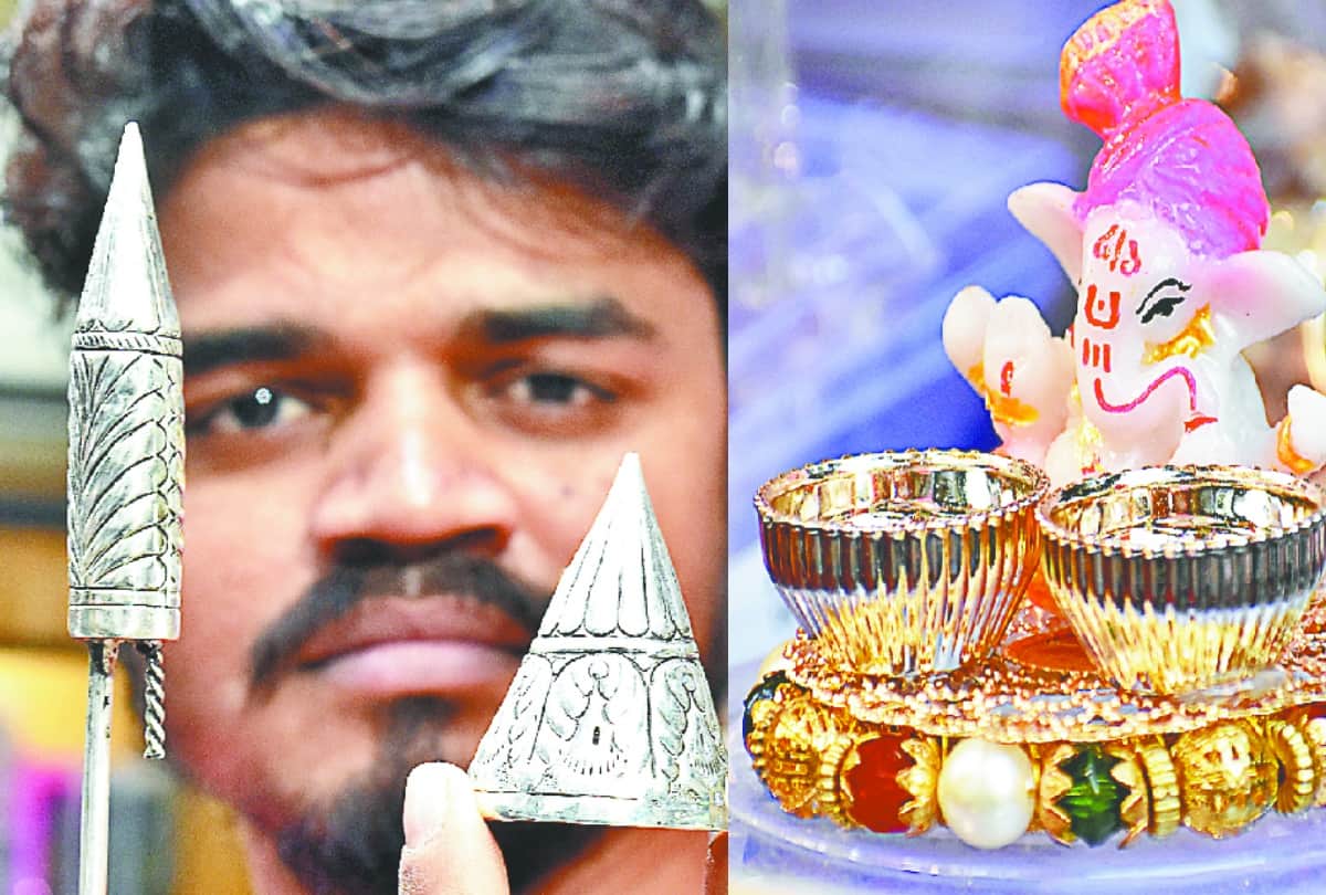 silver crackers and Chocolate like crackers on Diwali also in top demand in meerut market