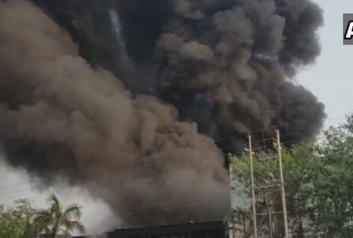 Fire broke out at plastic factory in Greater Noida
