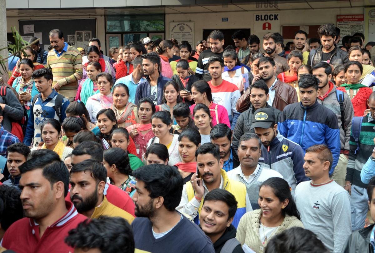HPSSC Hamirpur conducted Clerk exam for Secretariat Clerk Post Code 692