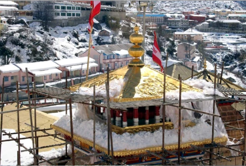 Gupta brothers Donate Gold plated Roof on badrinath temple on Dhanteras 2018