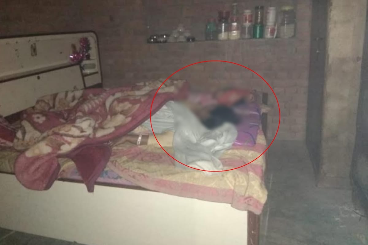 UP CRIME NEWS Youth committed suicide by killing wife and daughter in Meerut