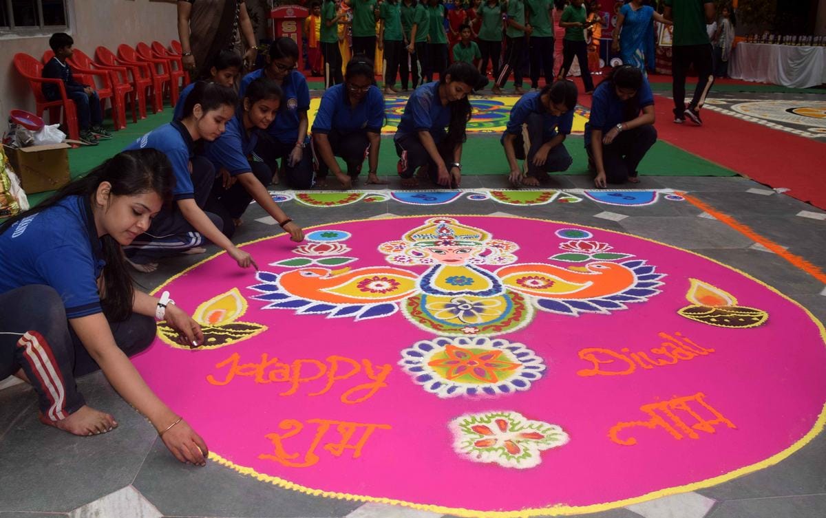 importance of rangoli on diwali