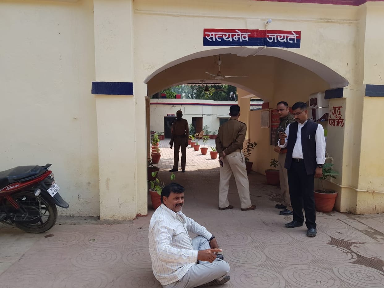 Varanasi police arrested main accused of JHV firing case