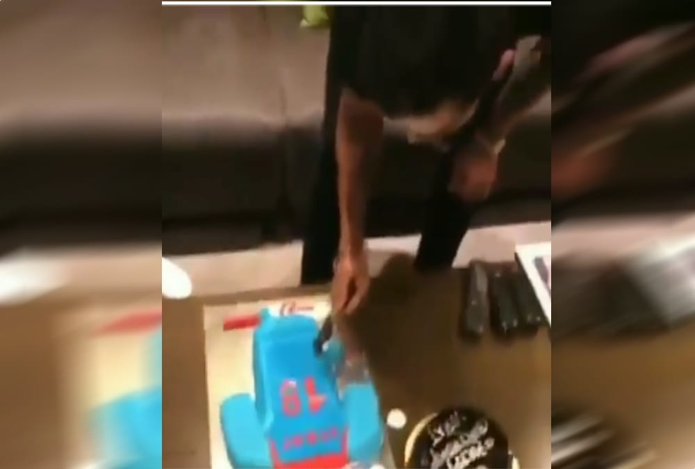 Virat kohli birthday Photos with Anushka in uttarakhand hotel