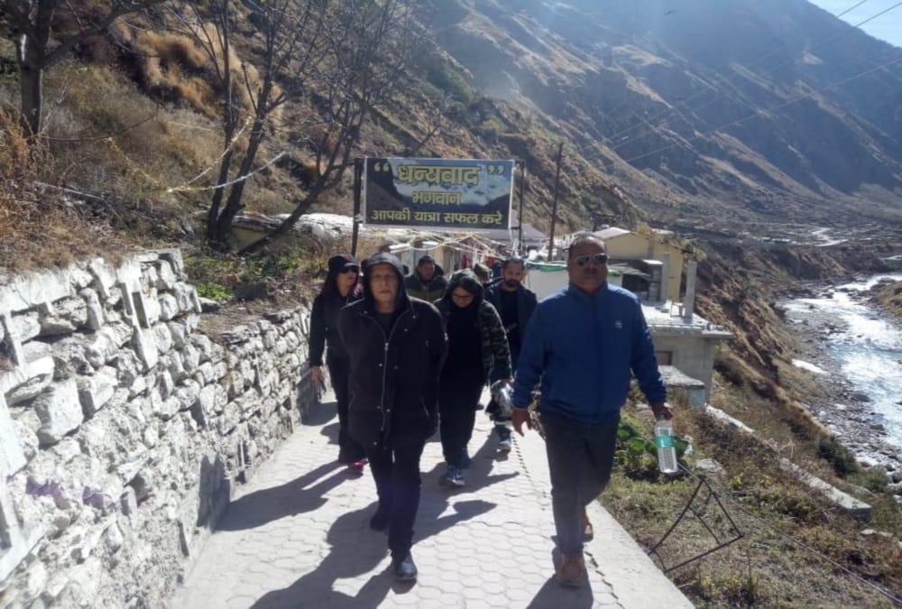 Mysterious india last village mana will see in mahesh bhatt sadak 2 movie