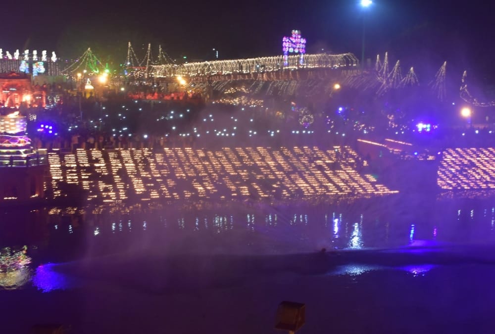 pics of deepotsav in ayodhya.