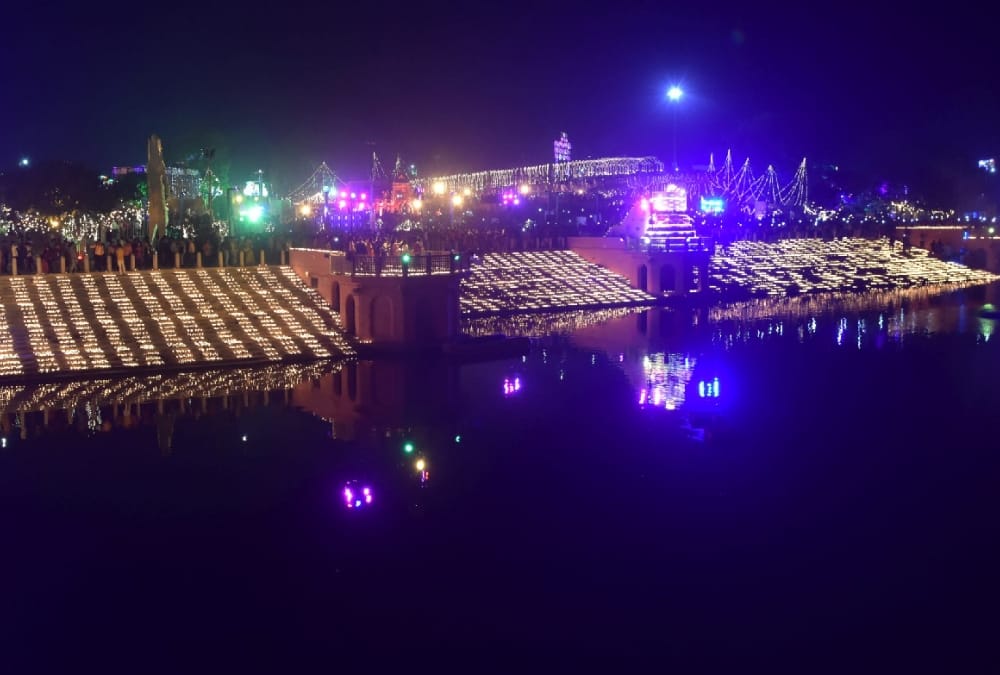pics of deepotsav in ayodhya.