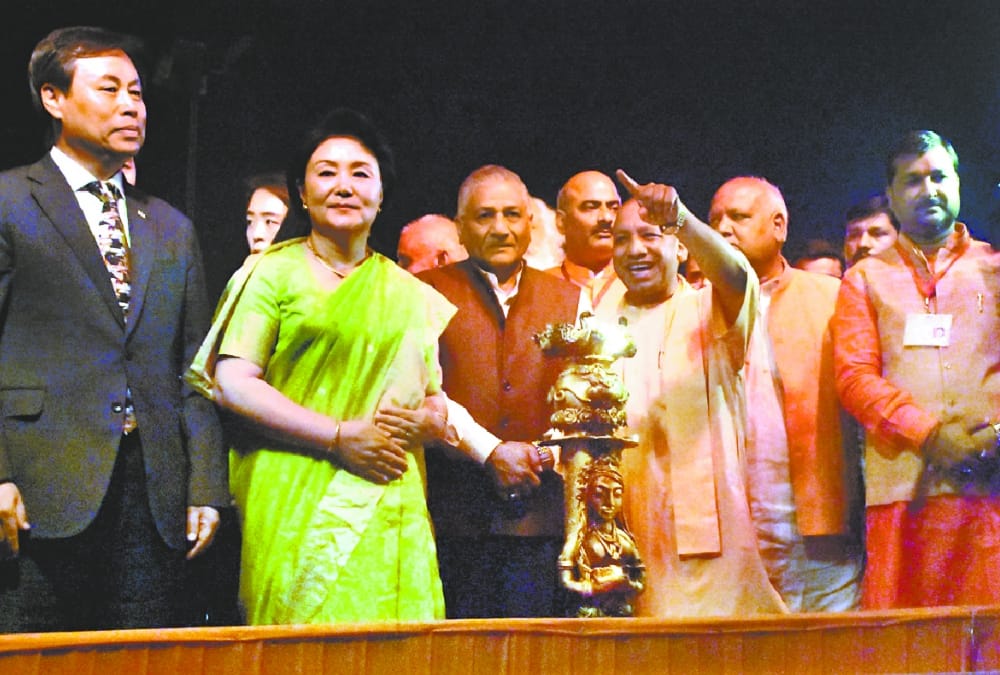 pics of deepotsav in ayodhya.