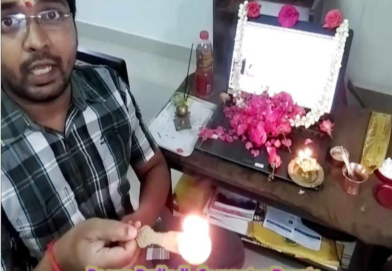 Basna Poojan with High tech Diwali will be the laptop and mobile worship