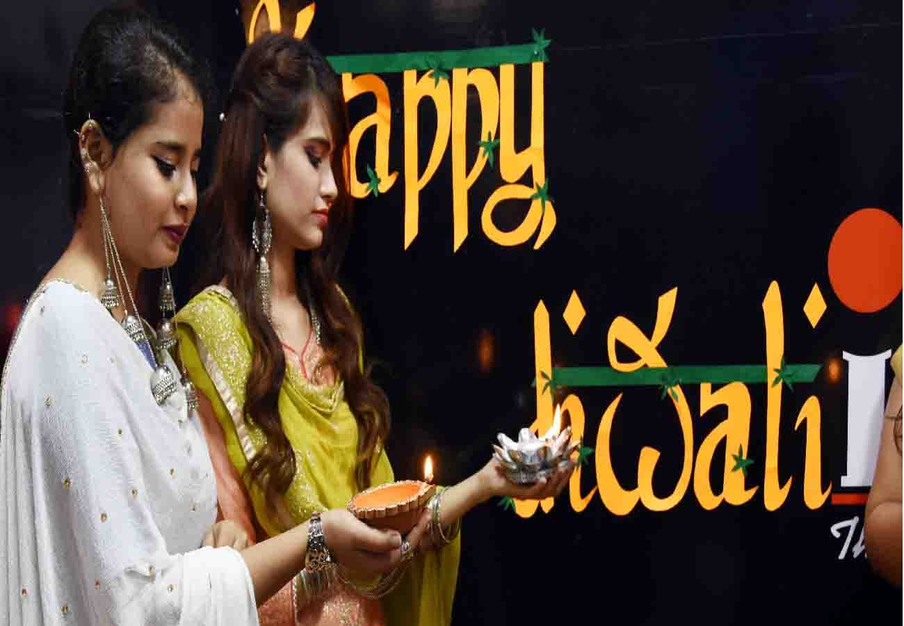 Deepawali special muhurt timing and worship
