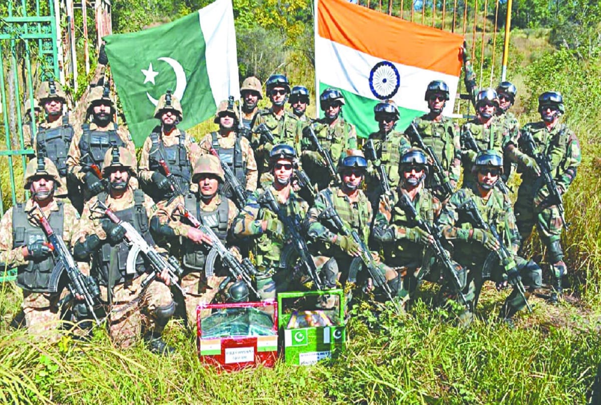 sweets exchanged between Indian Army and Pakistan Army at Poonch of jammu and kashmir