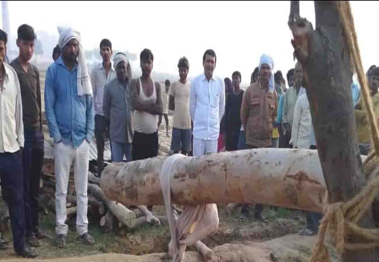 a men committed suicide in Bhitargaon