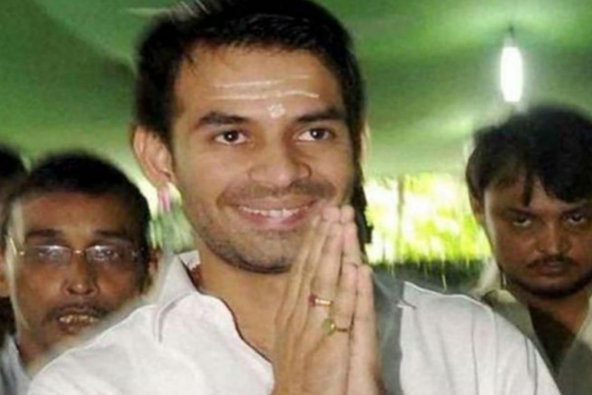 Tej Pratap want to broke his ties with aishwarya RJD leader distance themselves from him