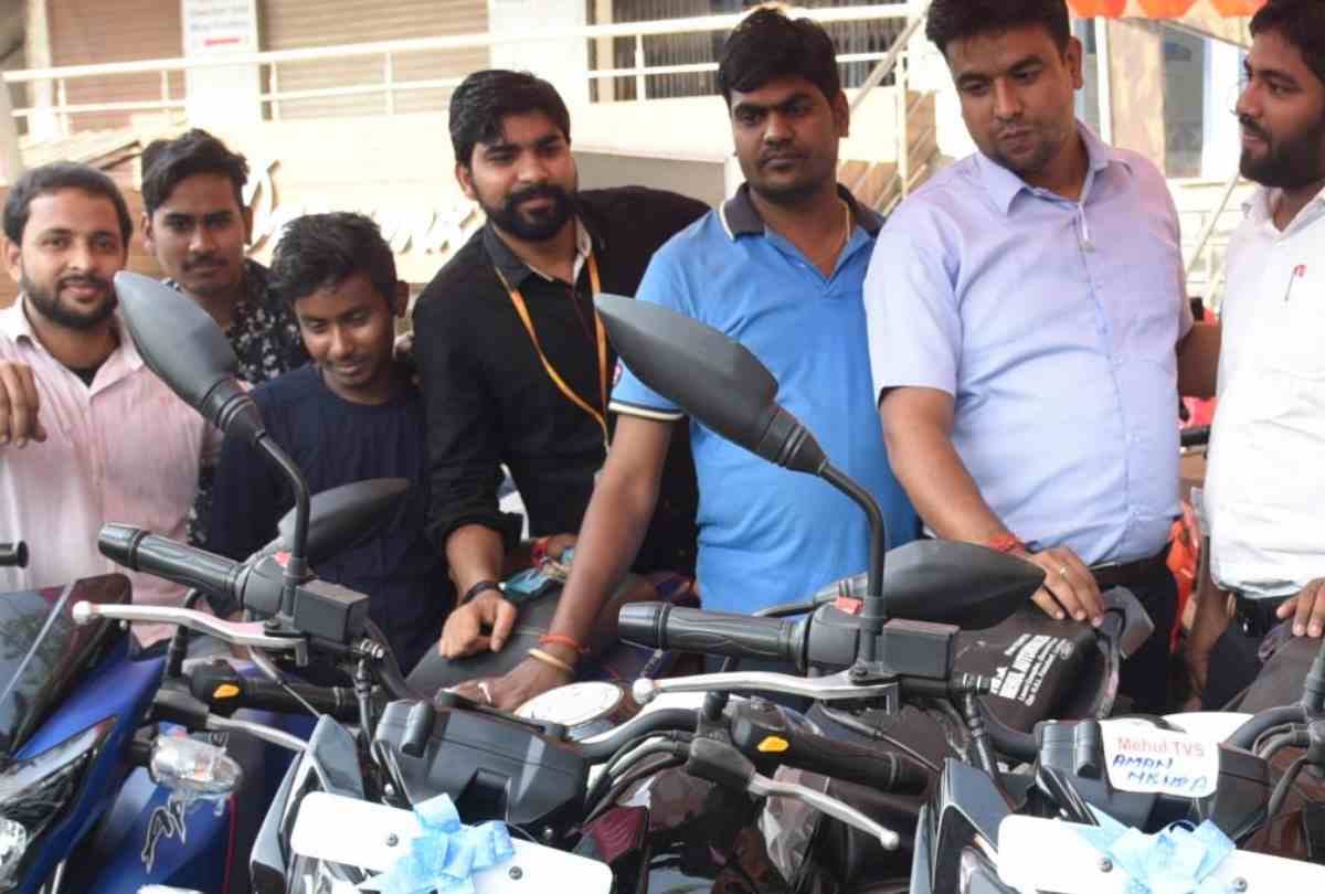 shopping on dhanteras in lucknow