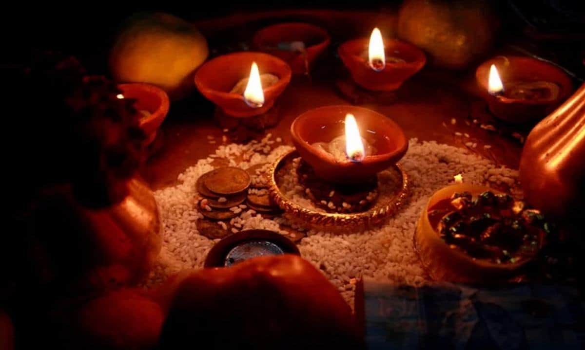 Diwali 2019: know which other countries called Prakash Parv on deepawali