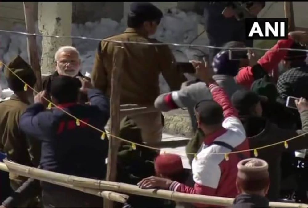 PM Narendra Modi In kedarnath 10 exclusive photos on diwali 2018
