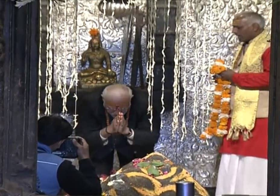 PM Narendra Modi In kedarnath 10 exclusive photos on diwali 2018