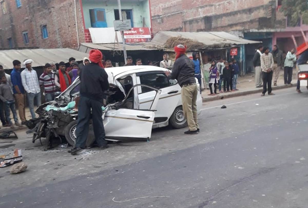 car accident in mohanganj highway in Wednesday, three killed, one injured