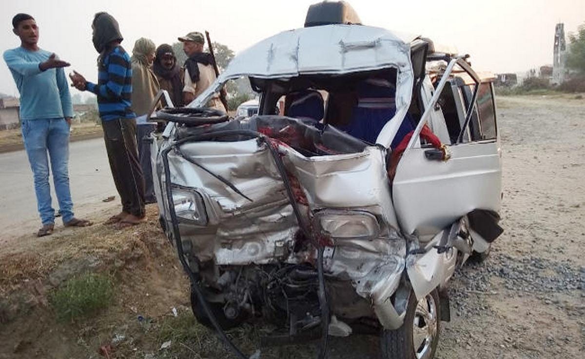 road accident on diwali three family member killed