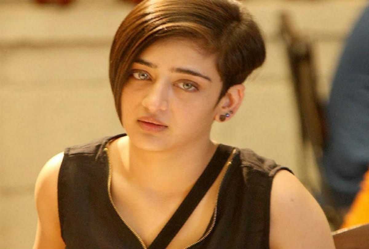 akshara haasan ex boyfriend tanuj virwani questioned by mumbai police