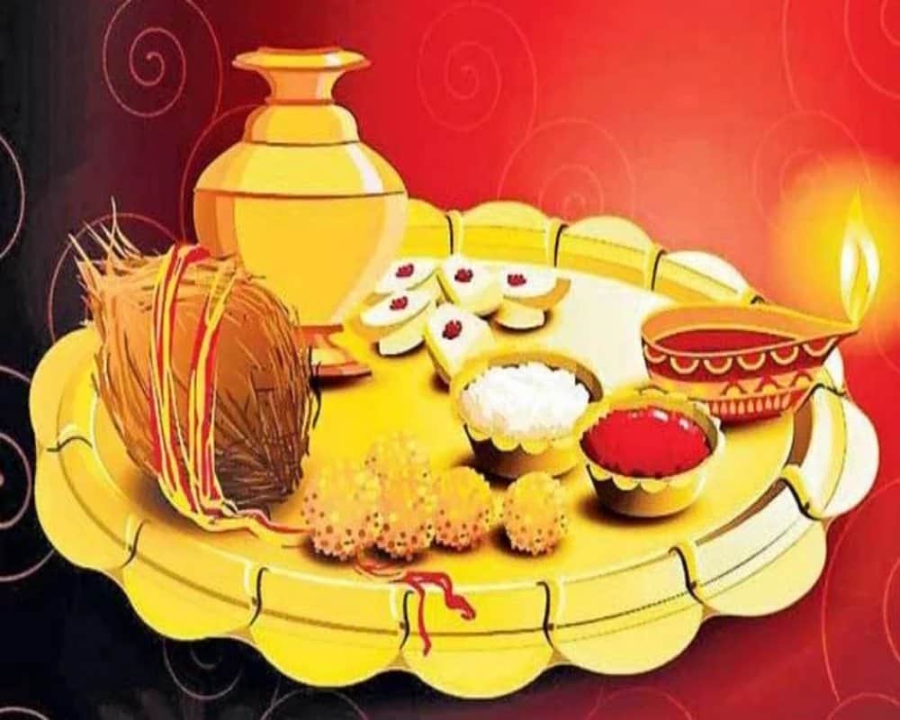Bhai Dooj 2018: Bhai Dooj subh muhurat quotes sms whatsapp images messages in hindi