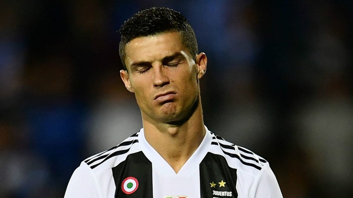 manchester united stuns juventus manchester city and real madrid registers easy win