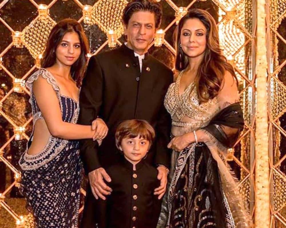 Shah Rukh Khan on Respecting Women: I Still Knock on the Bedroom Door if My Wife’s Changing