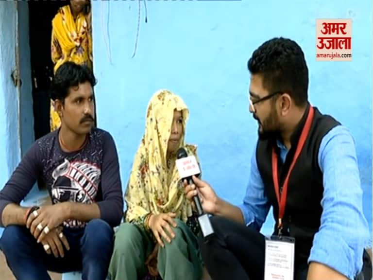 आधी आबादी