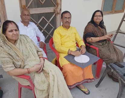 Kite flying ceremony done by deputy cm dinesh sharma