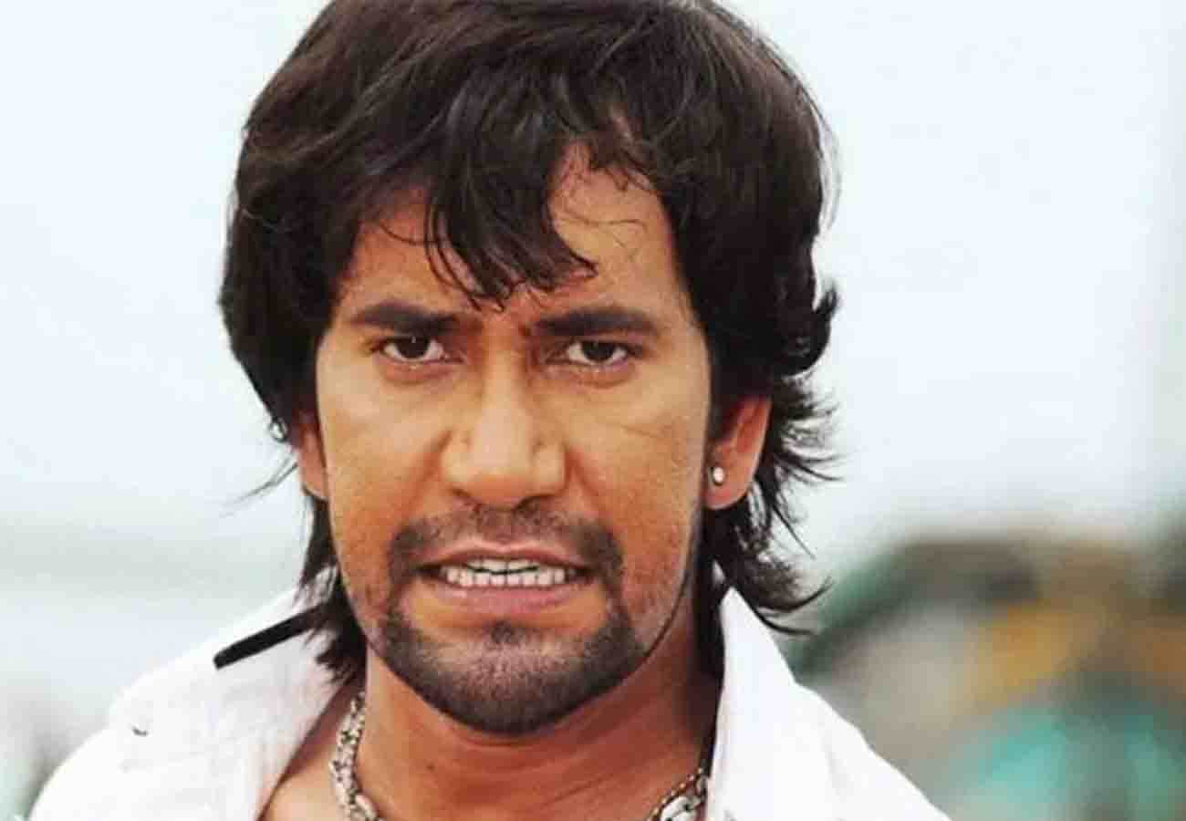 Bhojpuri star Dinesh Lal Yadav Nirahua Accepted Bottle Cap Challenge