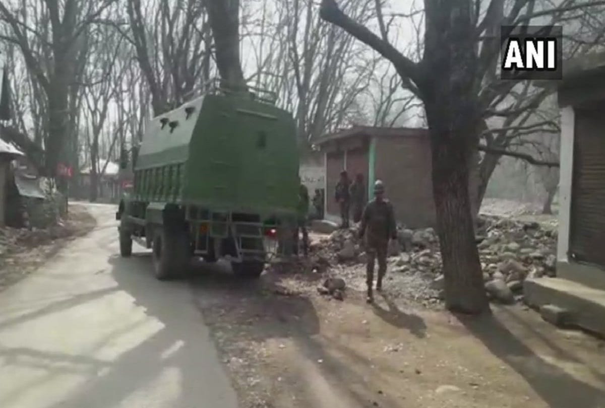 Encounter between militants and security forces at Dar-ganiegund Tral