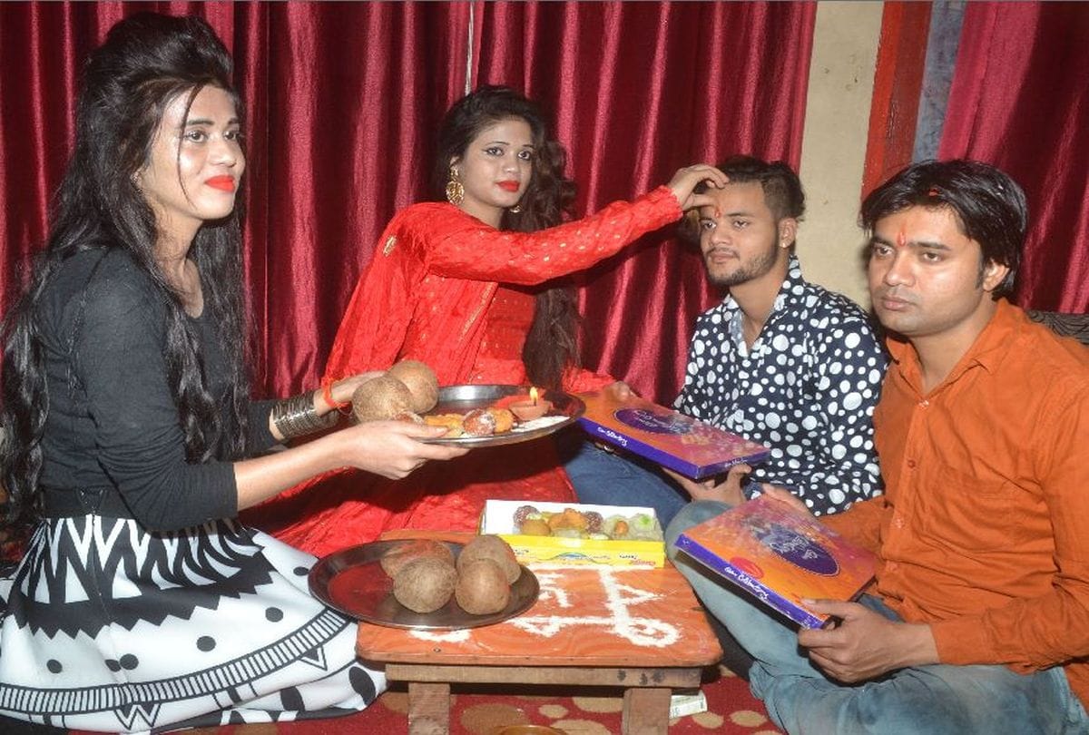 bhaiya dooj celebration in etah kasganj