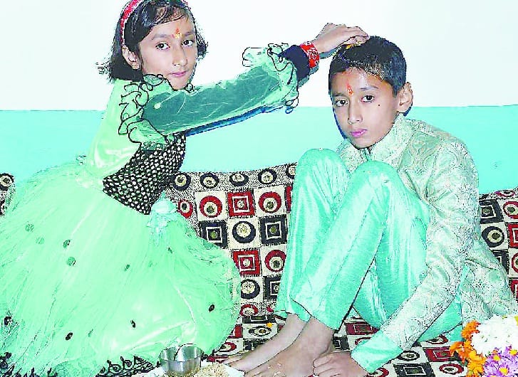Brothers celebrated with joy in the frontier