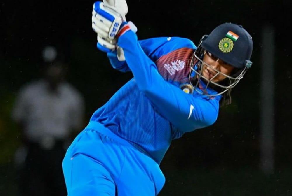 smriti mandhana becomes number one batsman in icc ranking