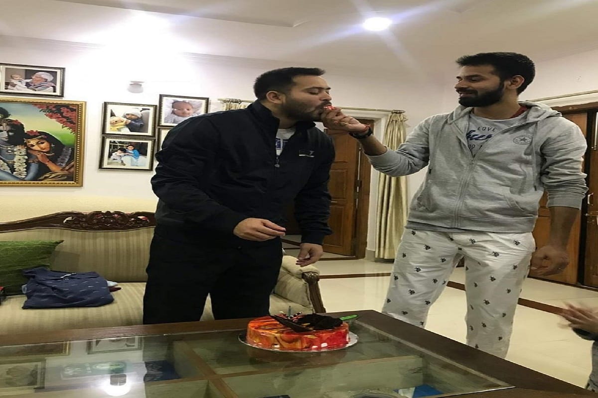 Tej pratap yadav congratulate tejaswi yadav on his 29th birthday