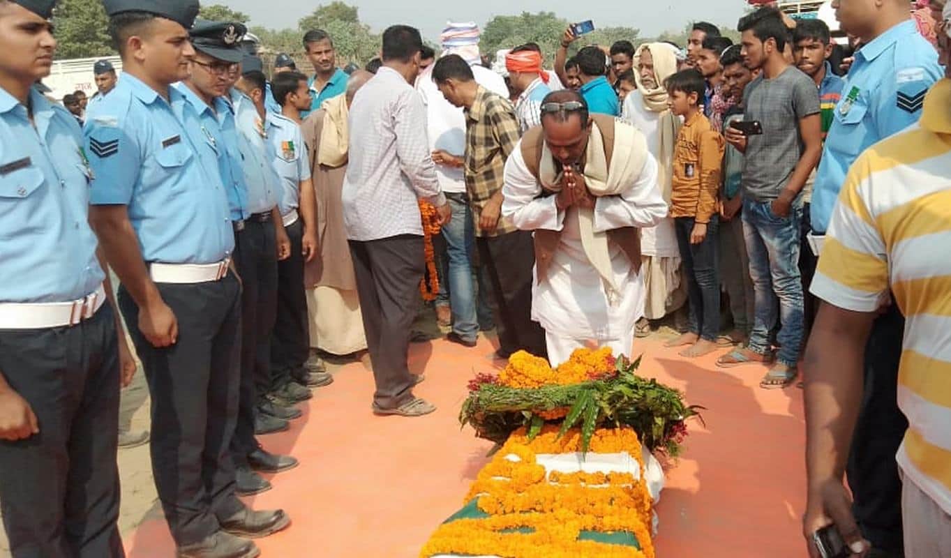 Air force personnel killed in road accident in ballia