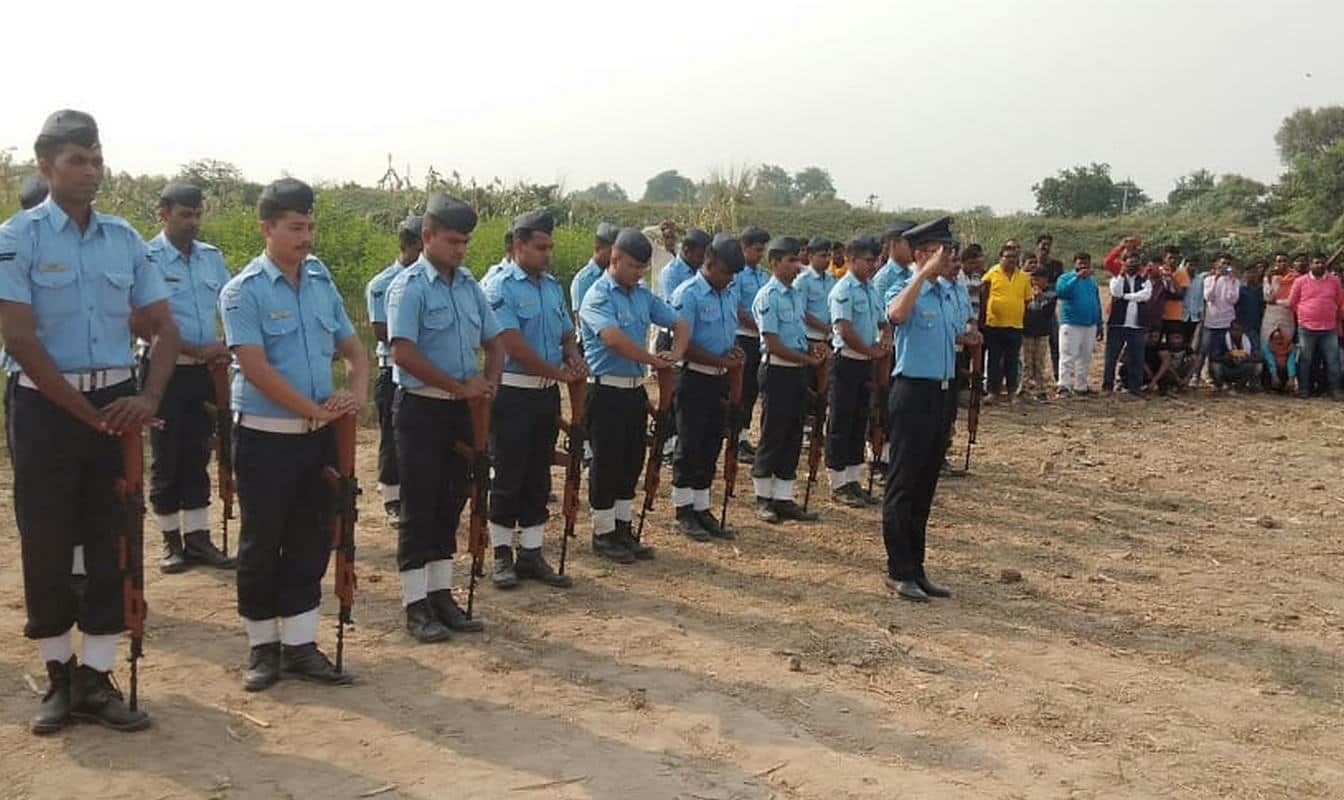 Air force personnel killed in road accident in ballia