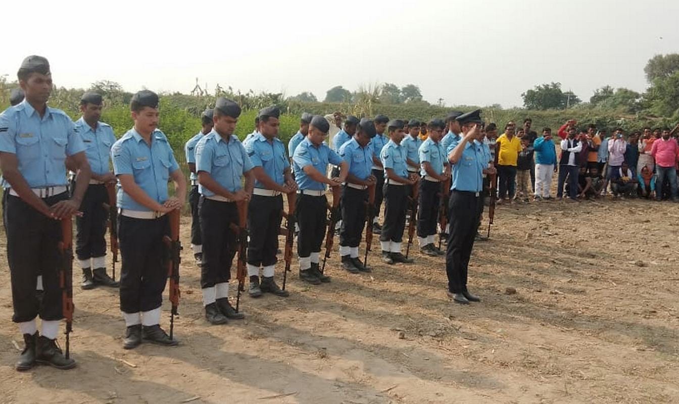 Air force personnel killed in road accident in ballia