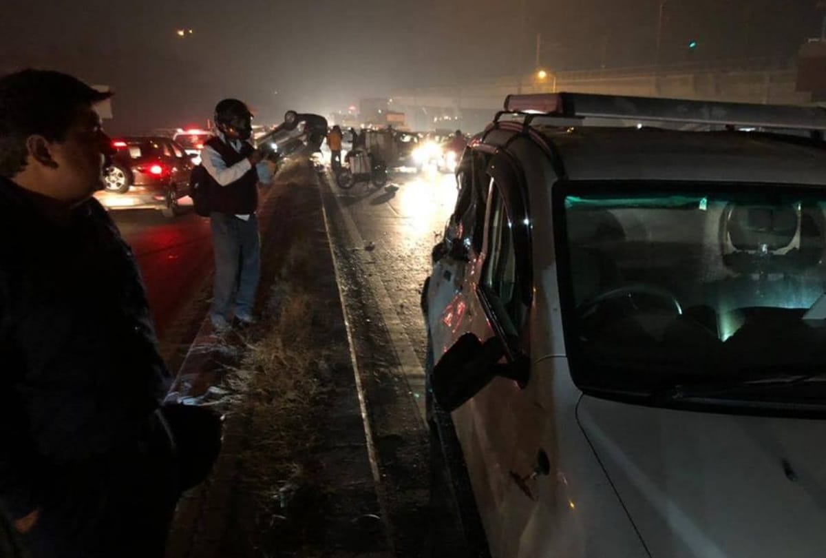 punjabi bagh flyover accident one dead 2 injured accused girl was drunk hits two car jumpimg flyover